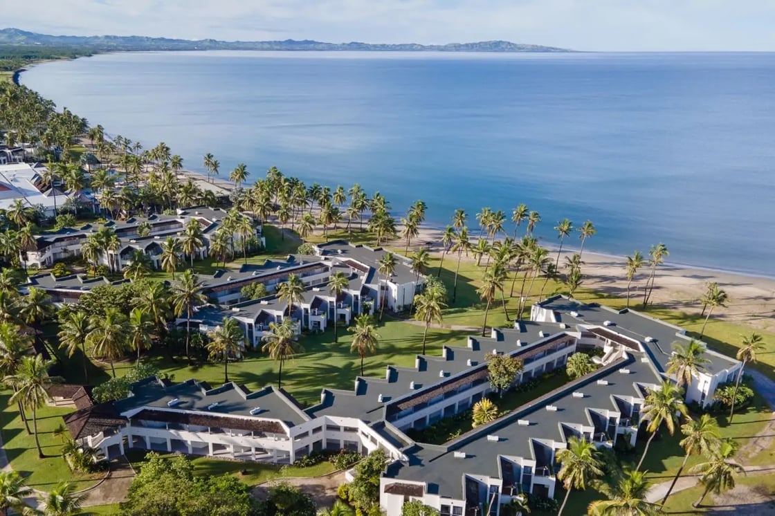 fiji golf lux escapes